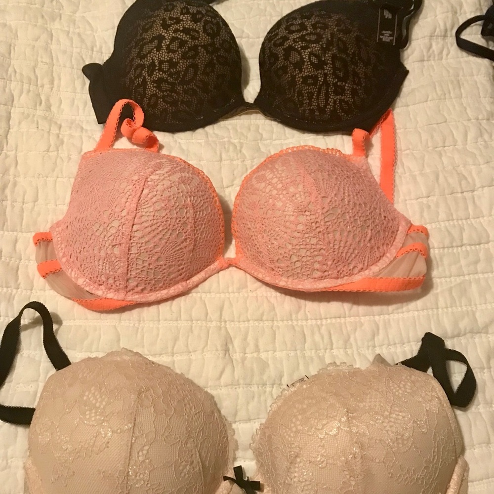Victoria Secret Bundle size 34D